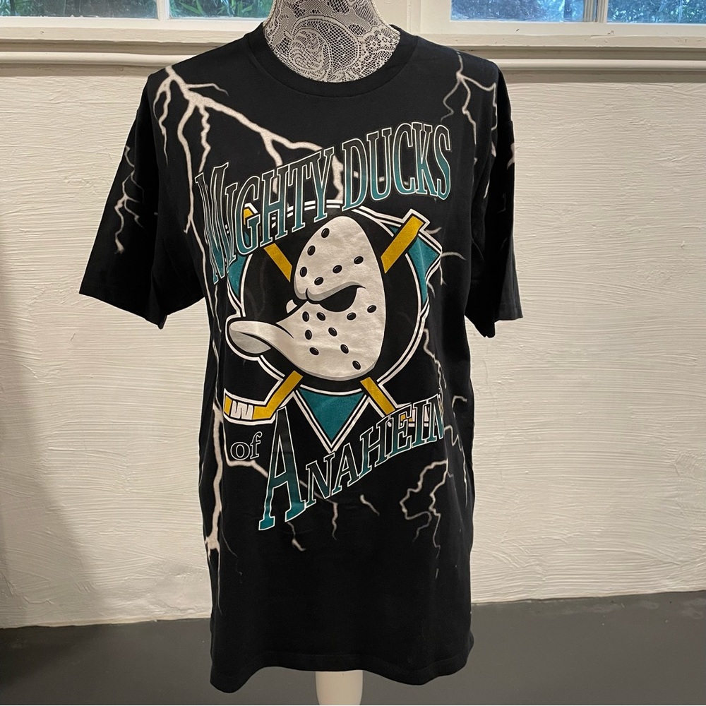 Anaheim Ducks Mitchell & Ness Tee (L)